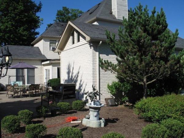Spruce Hill Inn & Cottages Mansfield Kamer foto