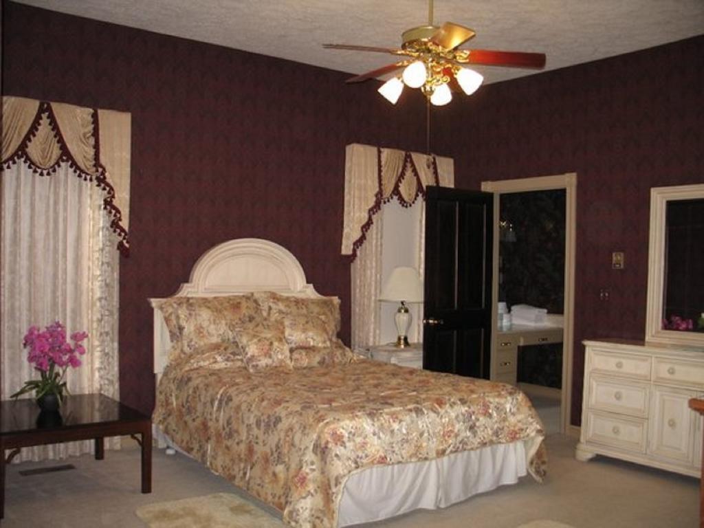 Spruce Hill Inn & Cottages Mansfield Kamer foto
