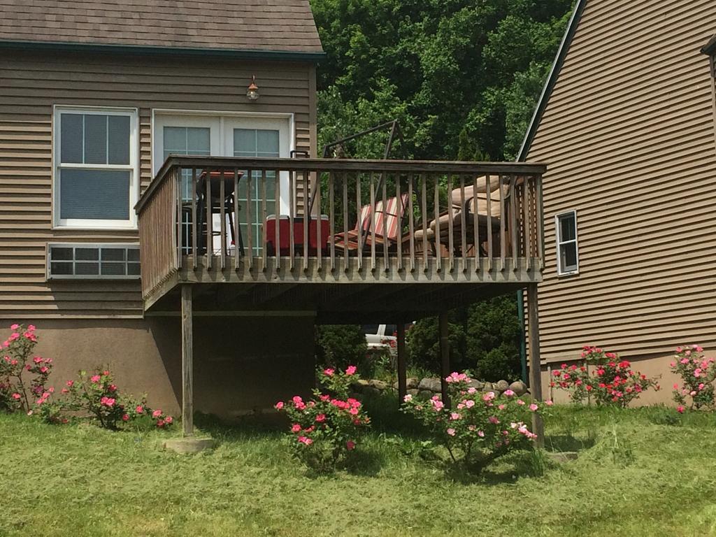 Spruce Hill Inn & Cottages Mansfield Buitenkant foto